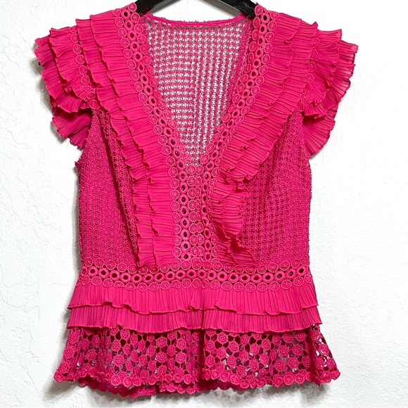 SAYLOR Peplum Scalloped Eyelet Blouse Ruffled Flutter Sleeves Vibrant Pink XS - Picture 1 of 16
